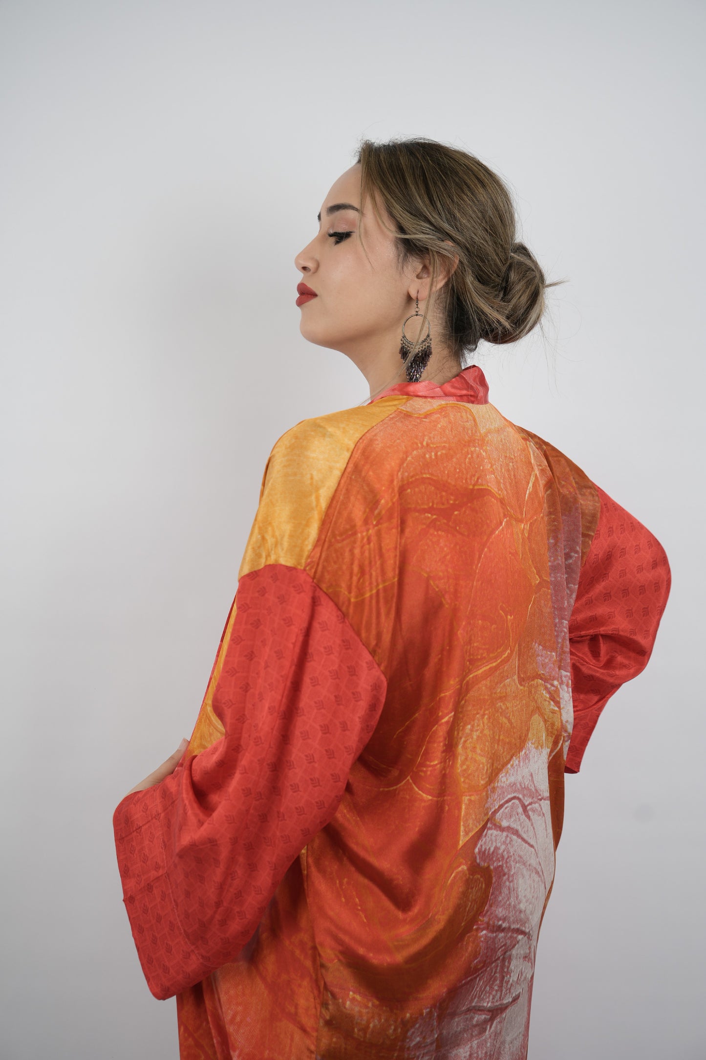 Kimono Japonais en Soie Pure – Asahi au Soleil Levant